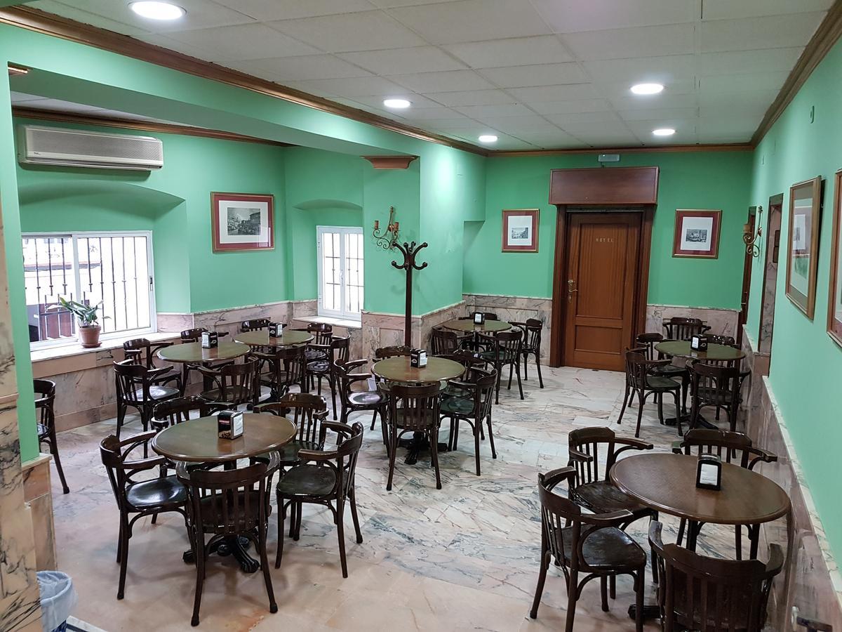Hotel San Pedro Carmona  Luaran gambar